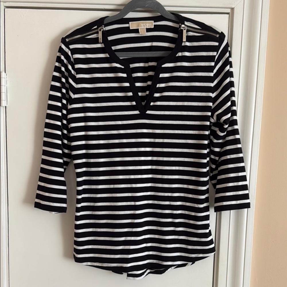 Michael Kors Black and White Striped 3/4 Sleeve Blouse. Worn once.
